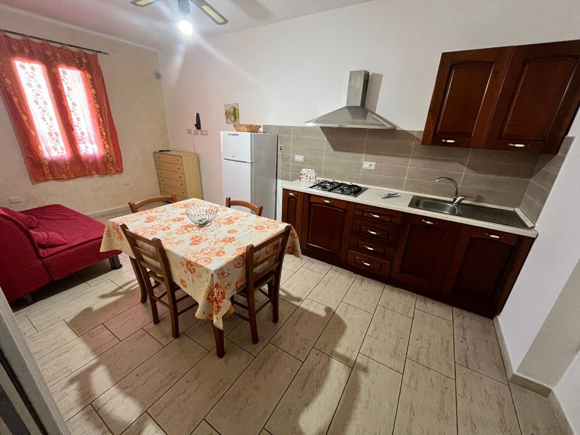 Villa Il Girasole SantʼAntìoco Habitación foto